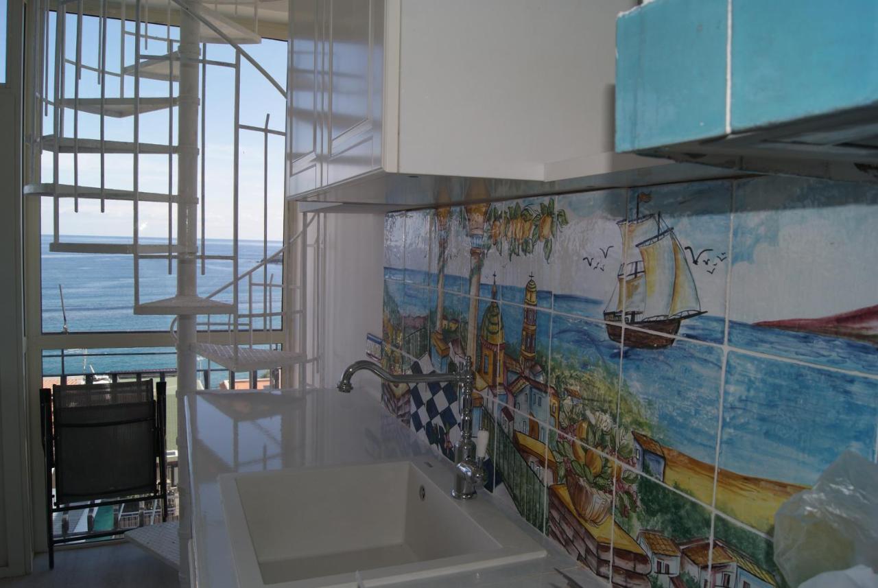 Donna Sicilia Ξενοδοχείο Giardini Naxos Εξωτερικό φωτογραφία